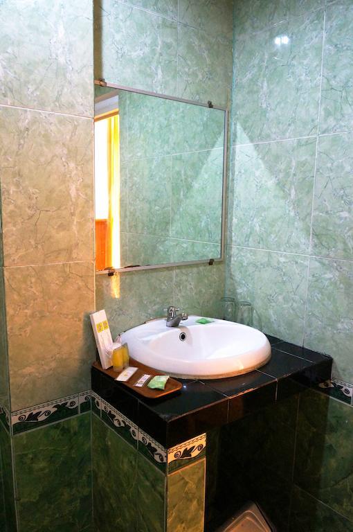Hotel Duta Палембанг Номер фото